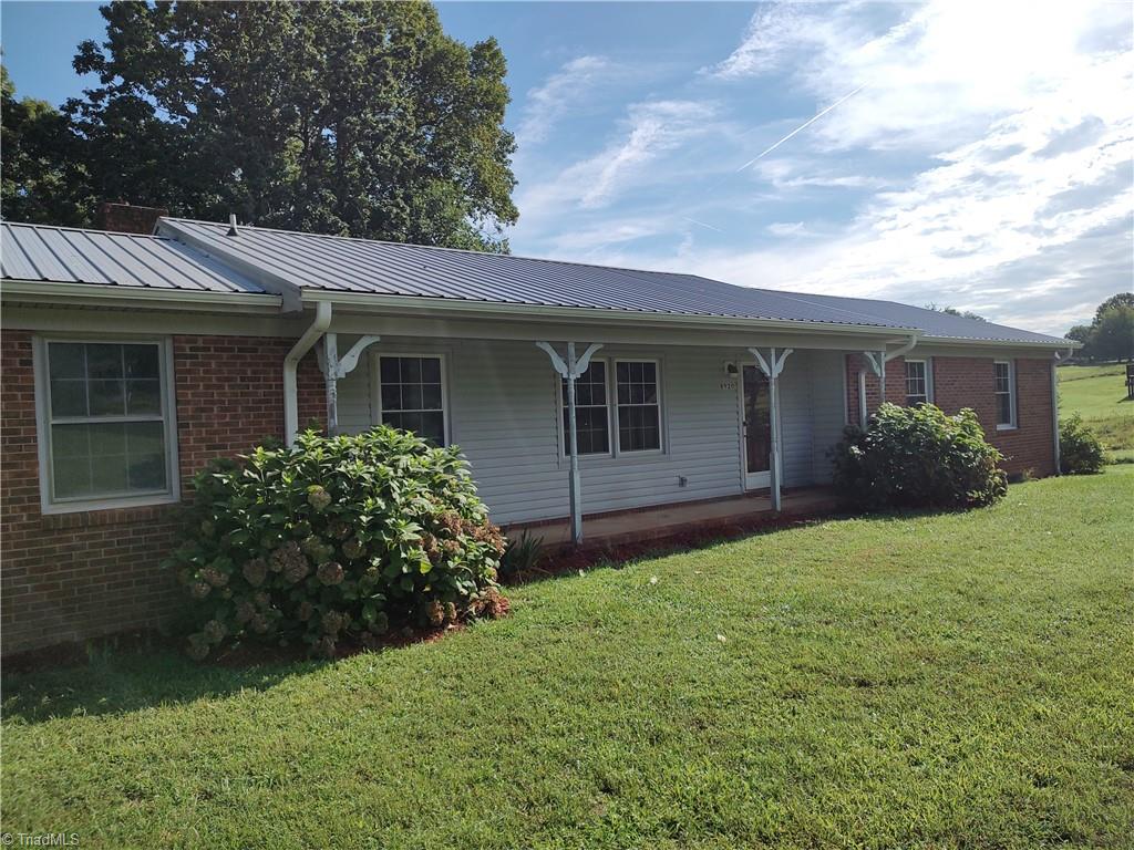 Osage Rd, Stokesdale, NC 27357