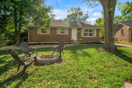 1308 Versie Ct, Lexington, KY, 40517-3320 | Card Image