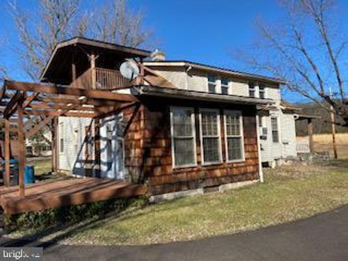 3017 Main St, GREEN LANE, PA, 18054-2237 | Card Image