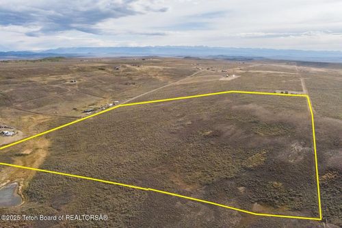 1 Merna Rd, Daniel, WY, 83115-8844 | Card Image