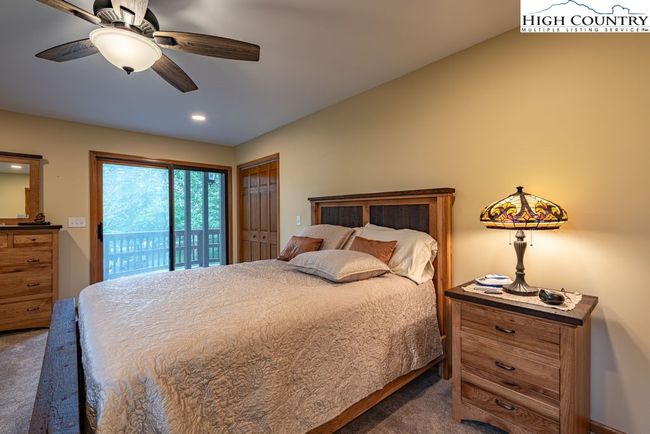 103 Raven Rd, House other with 3 bedrooms, 2 bathrooms and null parking in Beech Mountain NC | Image 27