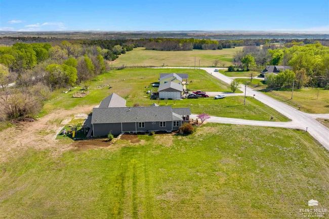 3673 Stewart Farm Rd, House other with 6 bedrooms, 4 bathrooms and null parking in Wamego KS | Image 47