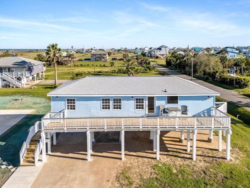 3903 2nd St, Galveston, TX, 77554 | Card Image