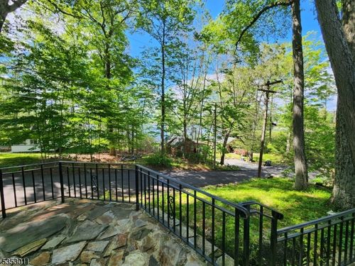 7 Raccoon Island Rd, Lake Hopatcong, NJ, 07849-2315 | Card Image