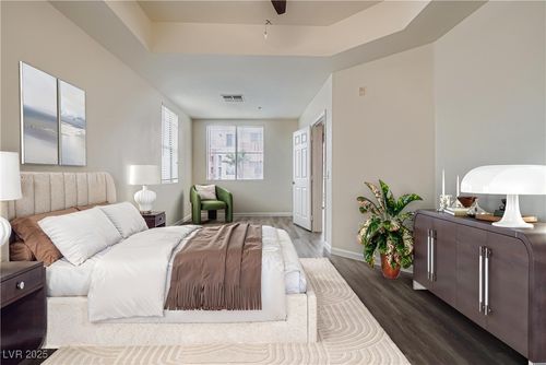 407-31 E Agate Ave, Las Vegas, NV, 89123-6071 | Card Image