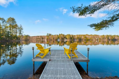 63 Concord Dr, Webster, NH, 03303-7908 | Card Image
