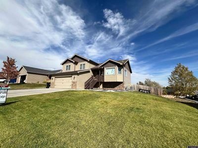 3061 Whispering Springs Road, House other with 4 bedrooms, 2 bathrooms and null parking in Casper WY | Image 2