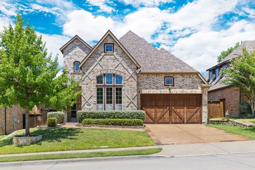2029 N Hill Dr, Irving, TX, 75038-6217 | Card Image