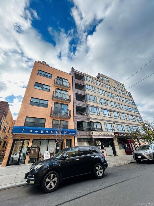 3a-13216 Maple Ave, Flushing, NY, 11355-3358 | Card Image