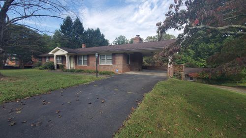1359 Longview Dr, Bassett, VA, 24055-3753 | Card Image