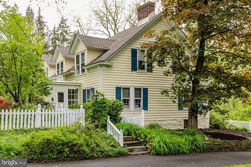 2388 Millstone River Rd, Hillsborough, NJ, 08844-3703 | Card Image