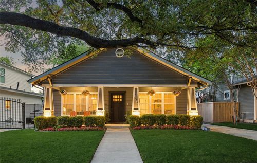 5211 Willis Ave, Dallas, TX, 75206-6432 | Card Image