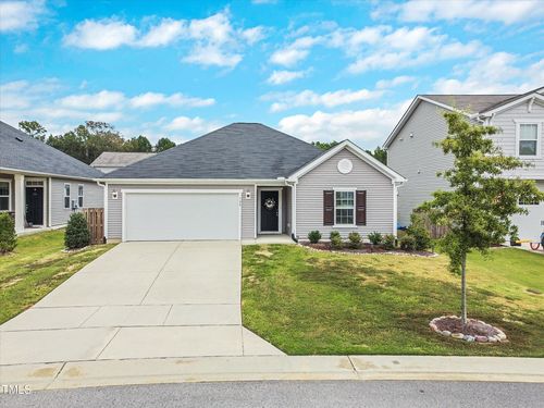 128 Willow Grove Ln, Fuquay Varina, NC, 27526-3976 | Card Image