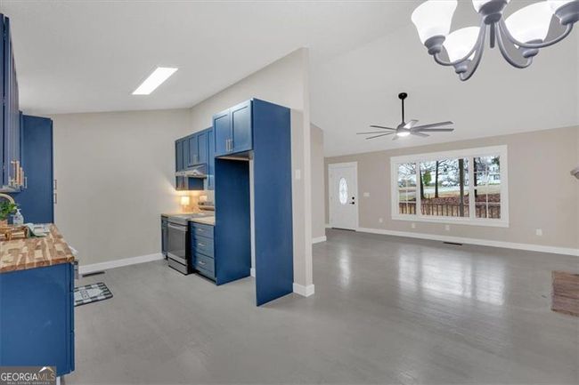 12 Remington Ct, House other with 3 bedrooms, 2 bathrooms and 2 parking in Euharlee GA | Image 14