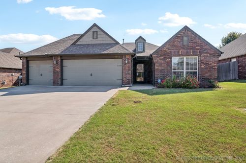 8533 N 77th Eastavenue, Owasso, OK, 74055 | Card Image