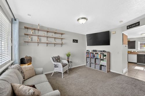 5c-422 2050, North Ogden, UT, 84414-3077 | Card Image