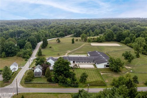 13829 County Line Road, Russell, OH, 44022 | Card Image