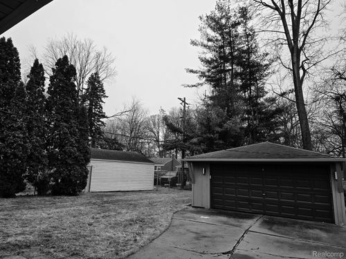 24309 Norfolk Street, Detroit, MI, 48219 | Card Image