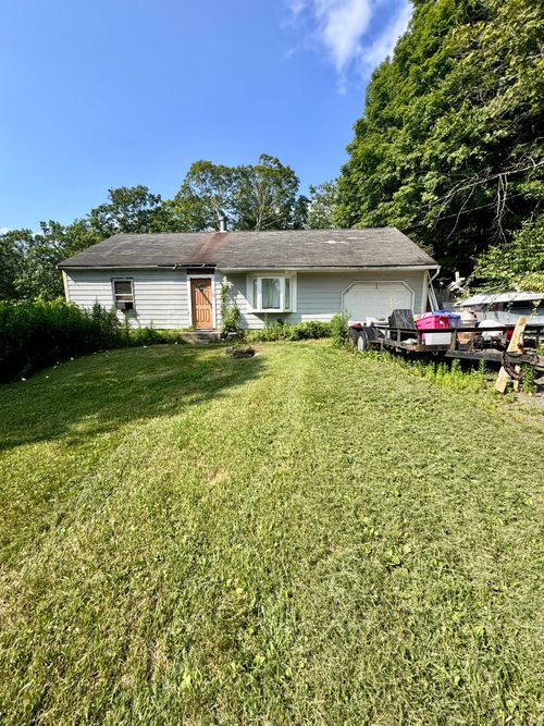 7 Mount Tom Rd, New Milford, CT, 06776-5208 | Card Image