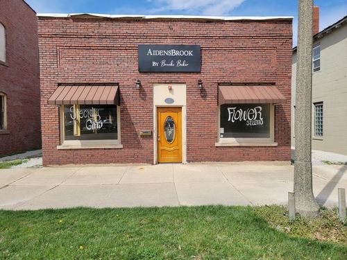 212 E Mazon Ave, Dwight, IL, 60420-1136 | Card Image