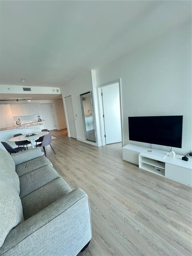 UNIT-1202 - 501 Ne 31 St St, Condo with 1 bedrooms, 2 bathrooms and null parking in Miami FL | Image 14