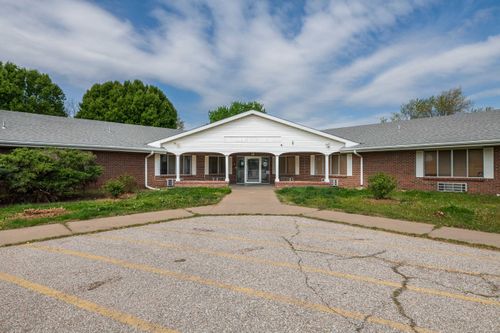 619 S Us Highway 77, Douglass, KS, 67039-8321 | Card Image