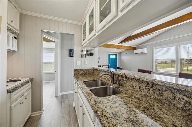 4014 2 Nd St, House other with 2 bedrooms, 1 bathrooms and 1 parking in Galveston TX | Image 16
