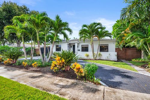 300 35th St, West Palm Beach, FL, 33407-4938 | Card Image
