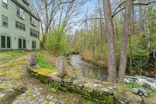 unit-204-85 Dartmouth College Hwy, Lyme, NH, 03768-3204 | Card Image