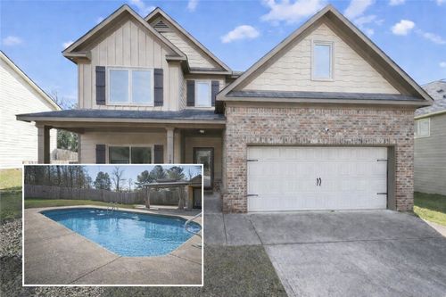 129 Mill Creek Dr, Smiths Station, AL, 36877-2509 | Card Image