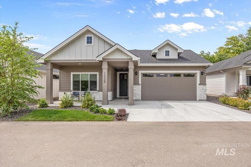 1529 N Parkshire Way, Meridian, ID, 83642-2598 | Card Image
