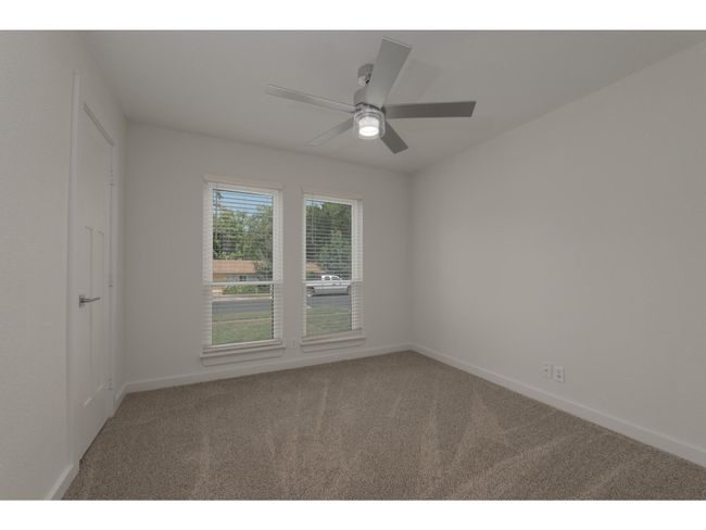 6112 Glen Meadow Dr, House other with 4 bedrooms, 2 bathrooms and 2 parking in Austin TX | Image 17