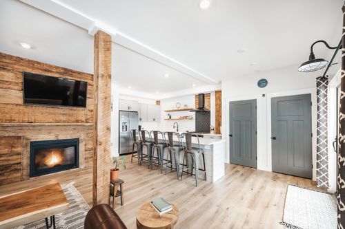 1-1002 Us Route 3, Holderness, NH, 03245-5634 | Card Image