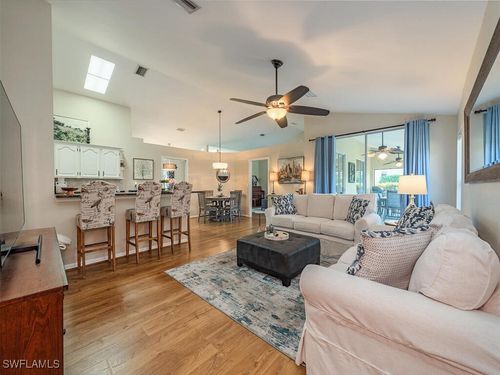 579 Raven Way, NAPLES, FL, 34110-1167 | Card Image