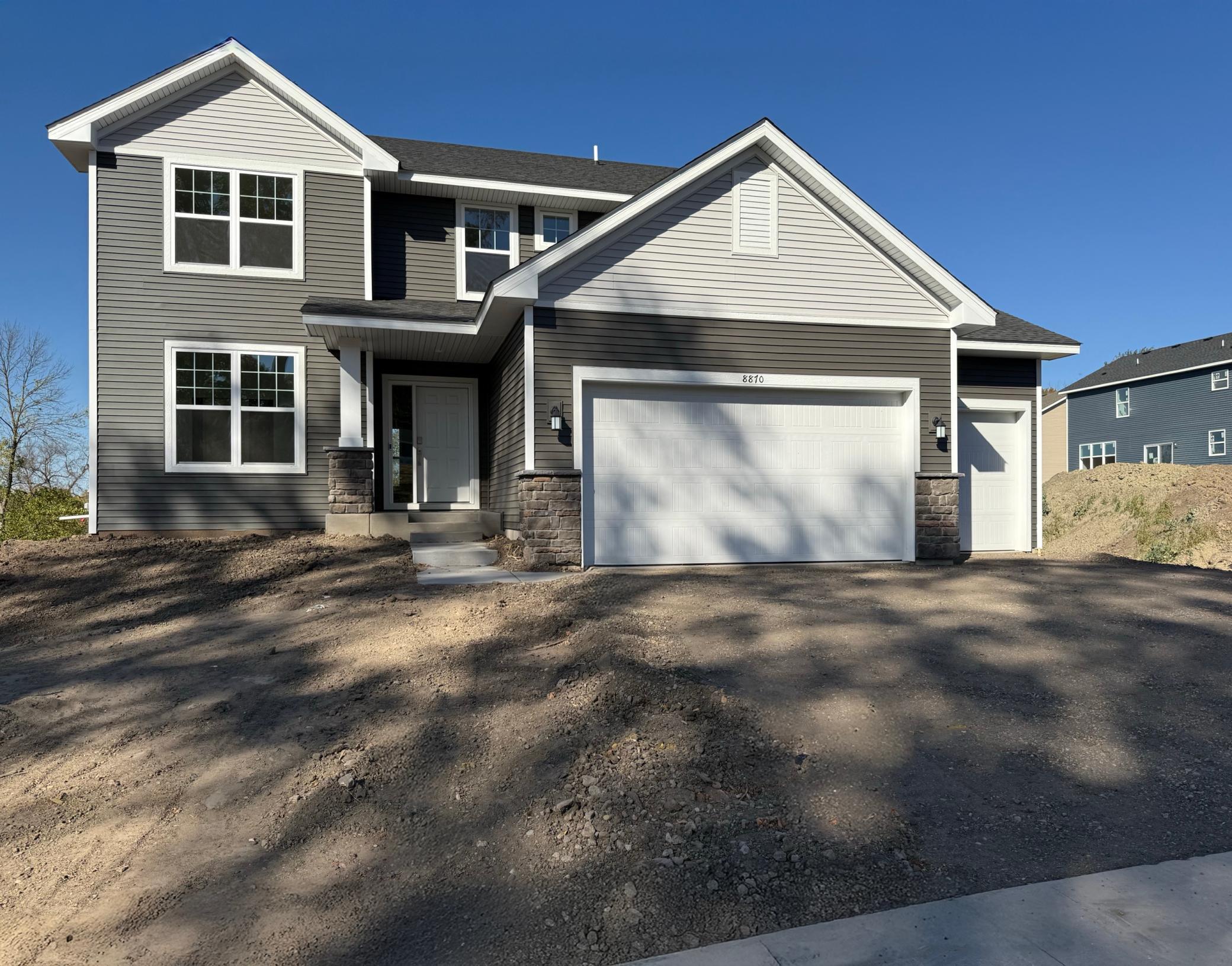 Foust Ln, Rockford, MN 55373