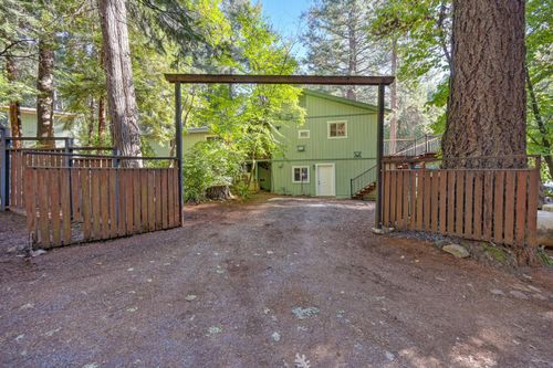 20460 Cedar View Court, Foresthill, CA, 95631 | Card Image