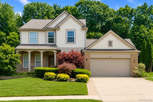 969 Hidden Creek Dr, South Lyon, MI, 48178-2527 | Card Image