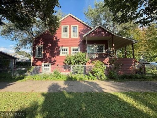 679 Edmund Ave, Saint Paul, MN, 55104-2725 | Card Image