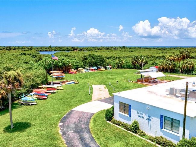 13644 Brilliante Dr, House other with 3 bedrooms, 2 bathrooms and null parking in Venice FL | Image 92