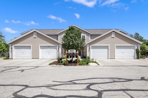 d-2101 E Broadway, Waukesha, WI, 53186 | Card Image