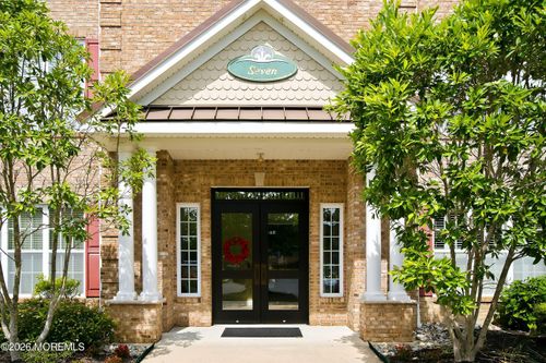 733 Amy Ct, Lakewood, NJ, 08701-6198 | Card Image