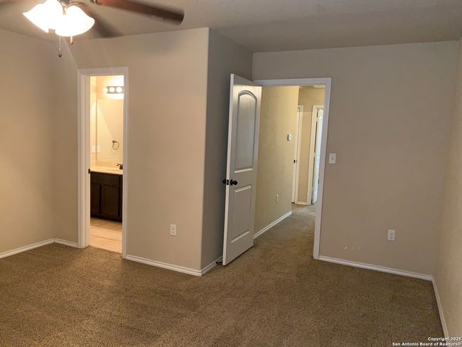 201 Anne Louise Dr, Home with 3 bedrooms, 3 bathrooms and null parking in New Braunfels TX | Image 22