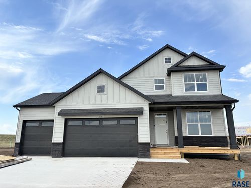 2116 E Bergen Cir Circle, Brandon, SD, 57005 | Card Image