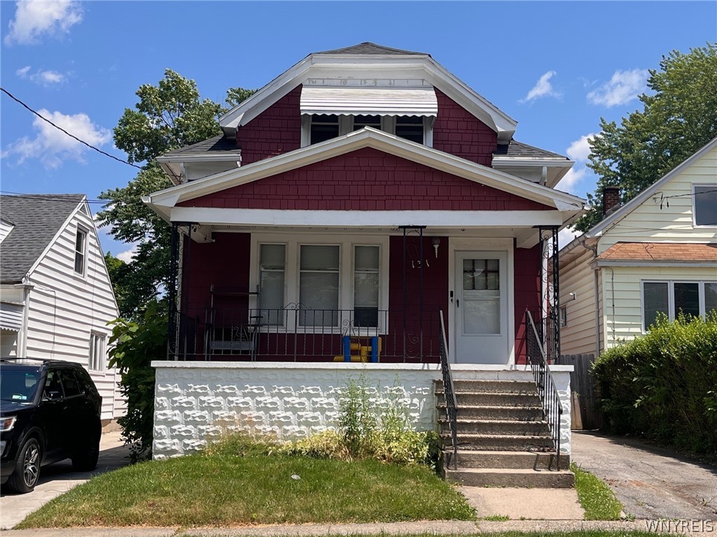 Hedwig Ave, Buffalo, NY 14211