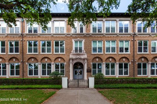 1214-2525 College St, JACKSONVILLE, FL, 32204-3592 | Card Image