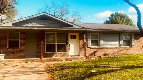 1115 Casa Dr, Mesquite, TX, 75149-5225 | Card Image