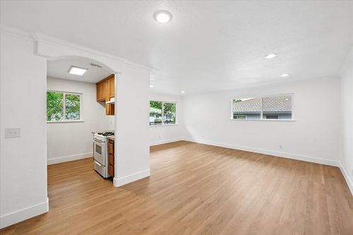 4-4744 Greenholme Dr, Sacramento, CA, 95842-3219 | Card Image