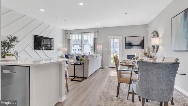 10 Windsor Ct, Townhouse with 3 bedrooms, 3 bathrooms and null parking in GETTYSBURG PA | Image 4