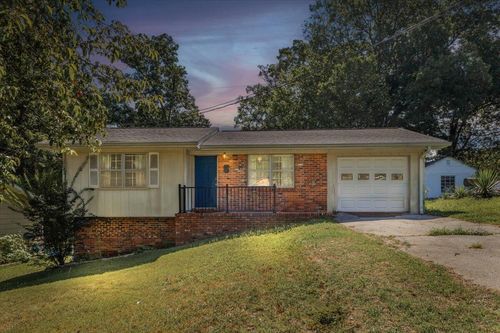 26 Pine Hill Dr, Rossville, GA, 30741-7728 | Card Image