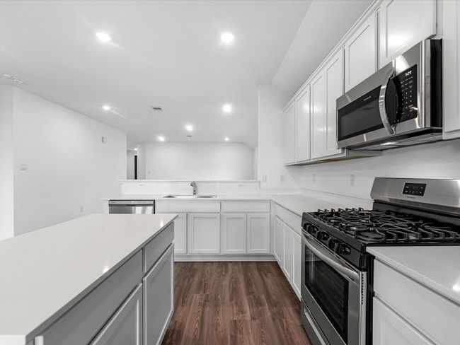 2011 Heather Ridge Way, House other with 4 bedrooms, 2 bathrooms and 3 parking in Rosenberg TX | Image 8